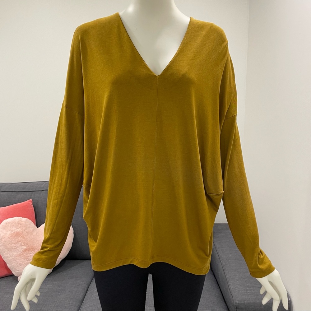 COS Gold Long Sleeve V Neck Drapey Top With Side Darts Size Medium Flowy Lyocell